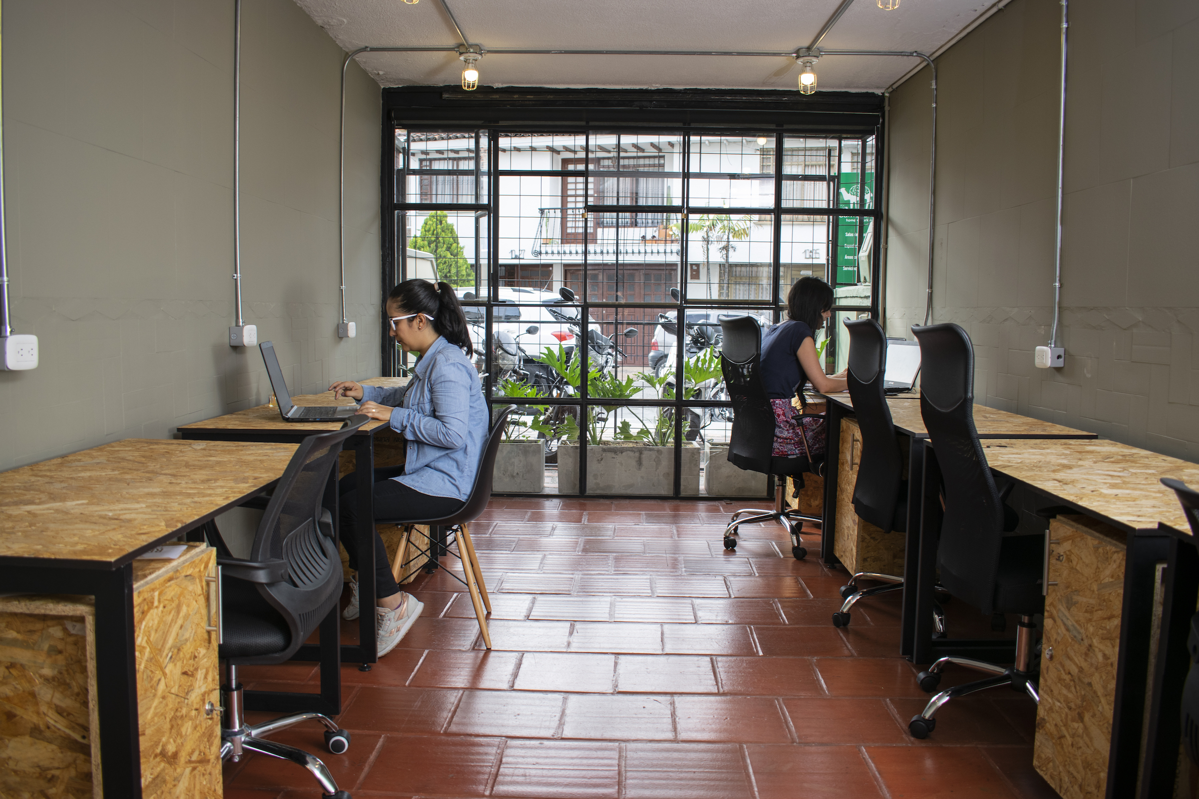 Camellando Home + Working