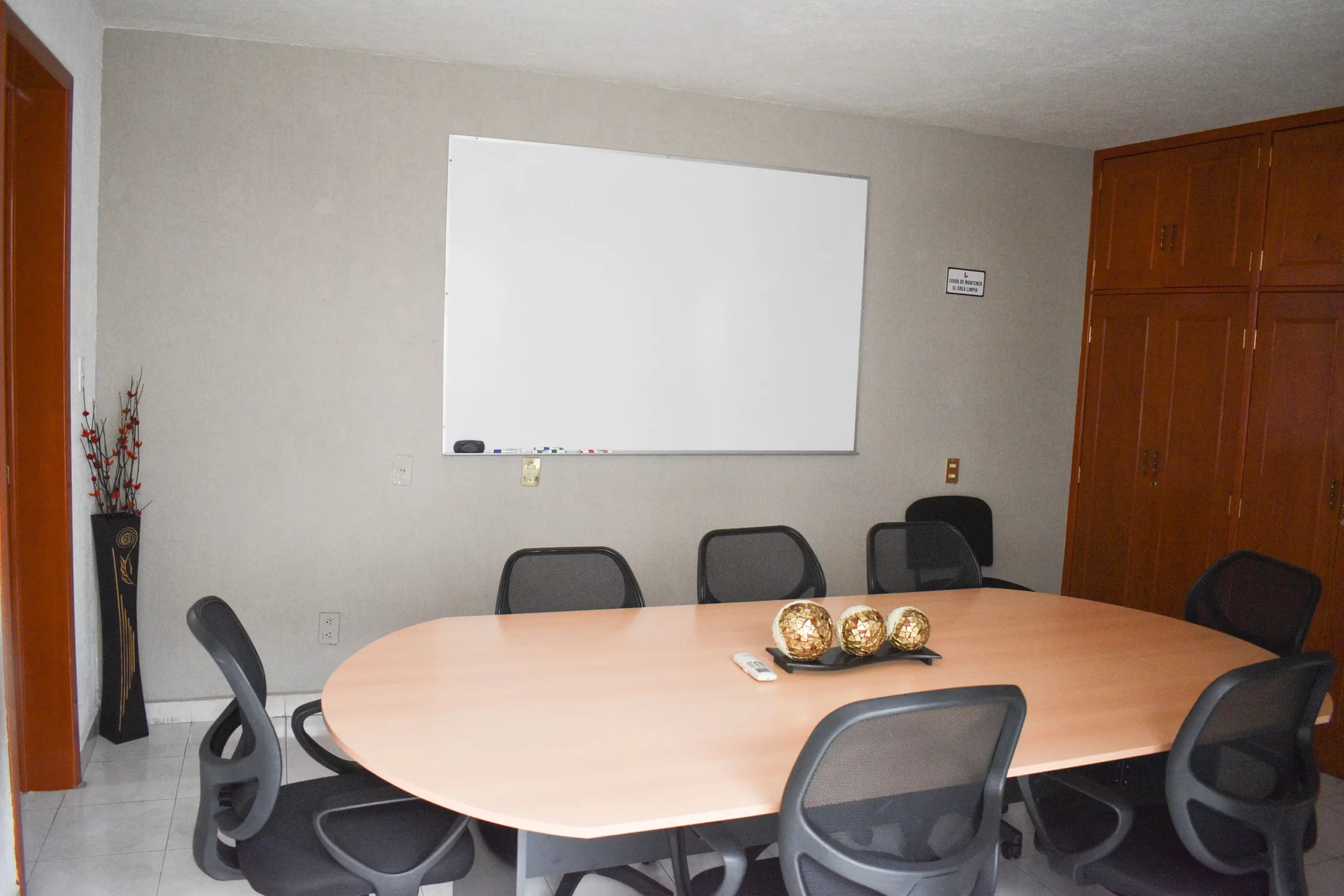 Lanister Centro de Negocios - Atenas