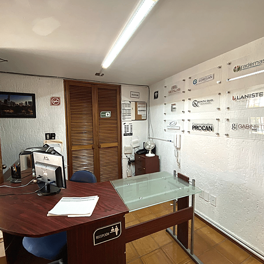 Lanister Centro de Negocios - Lomas Altas