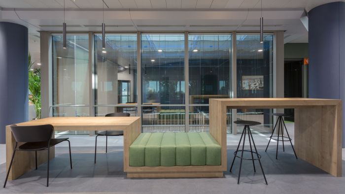 First Workplaces - La Finca