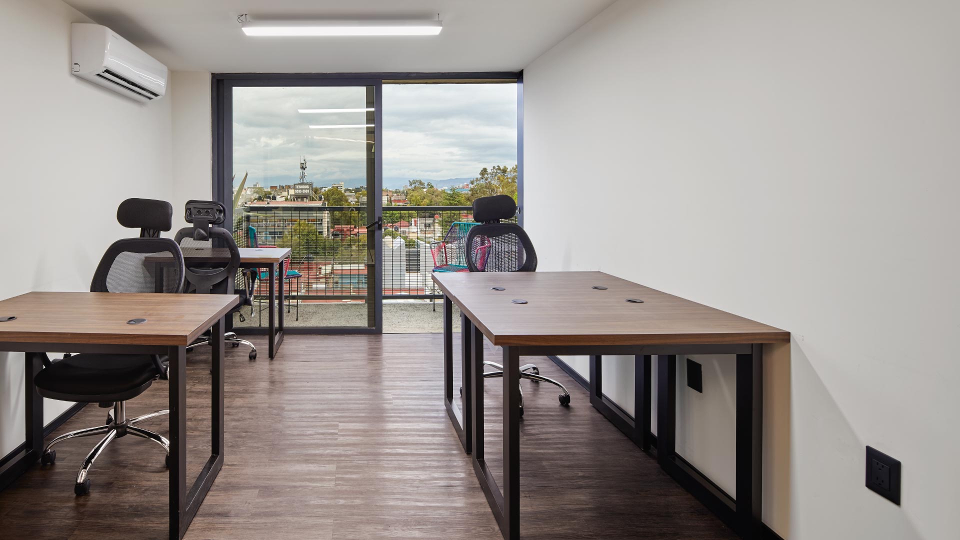 Colony Spaces Colima