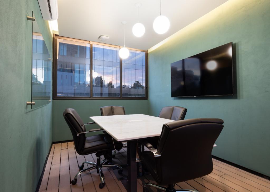 Colony Spaces Montes Urales